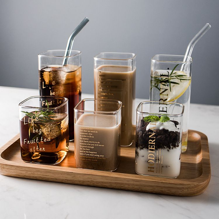 Glass drinking tumbler Glass drinking tumbler