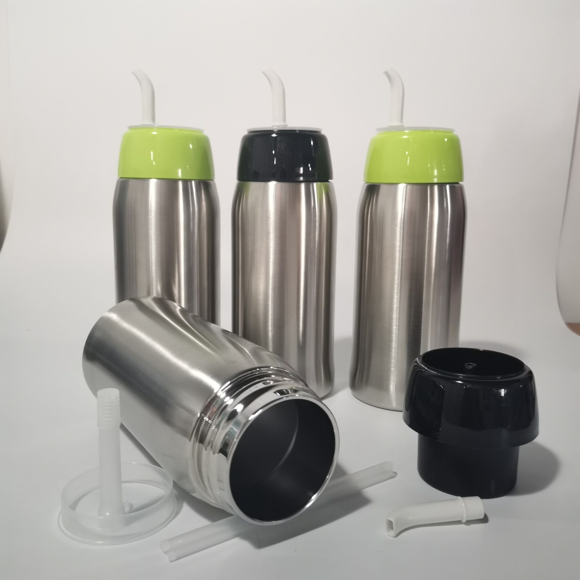 Stainless Steel (18/8Pro) Yerba Mate Flask 500ml Medium 250ml ~500ml Custom-make Stainless Steel (18/8Pro) Yerba Mate Flask 500ml Medium 250ml ~500ml Custom-make