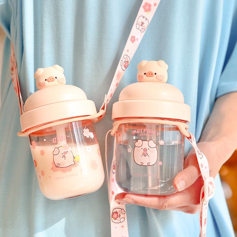 Children cute pink sippy cup  Children cute pink sippy cup
