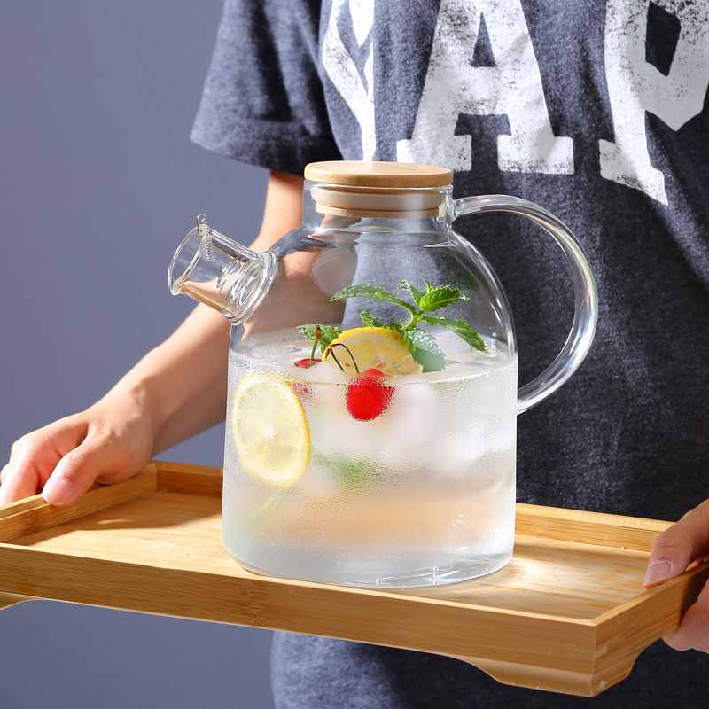 Large capacity tea jug Large capacity tea jug