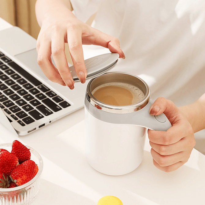 Fully automatic stirring coffee sus 304 mug rechargeable&battery-operated 250ml ~500ml White