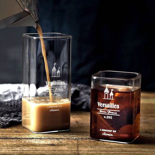 Glass drinking tumbler