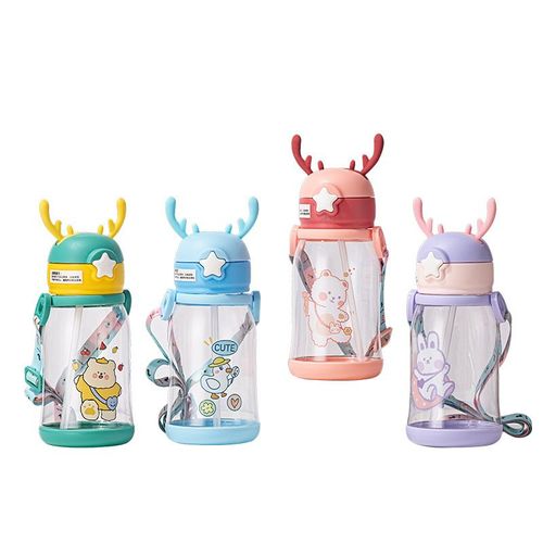 Deer design plasticdrinking bottle